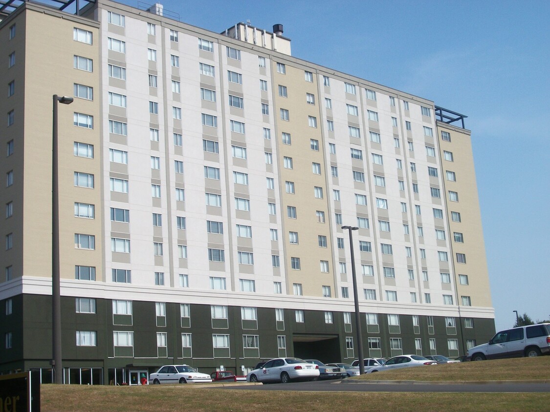 Primary Photo - Clara Verner Apartments