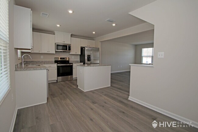 Building Photo - A Hidden Gem Surrounded by Trees