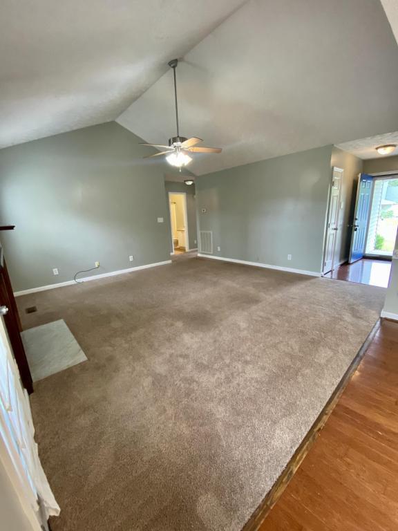 Building Photo - 8229 Foxtrail Dr