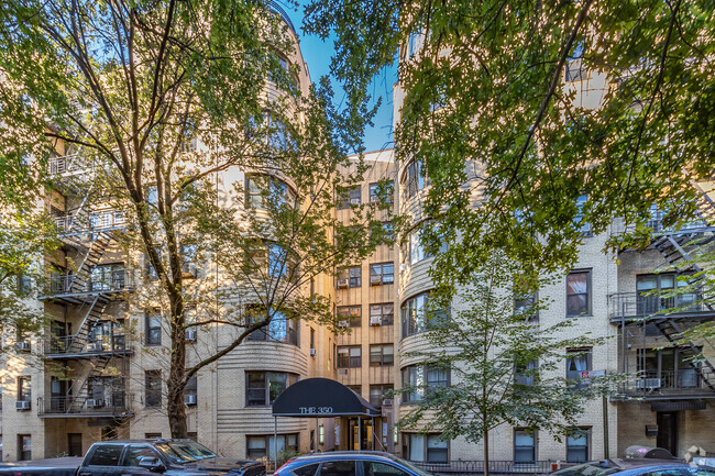 Building Photo - 350 E 77th St