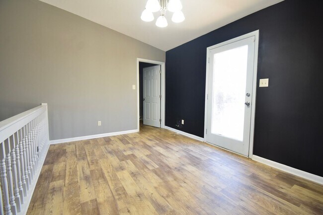 Foto del edificio - Coming Soon! 3 Bedroom 2 Bathroom Modern Home