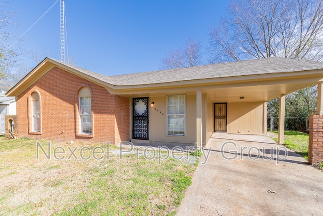 Building Photo - 6560 Greenbriar Dr