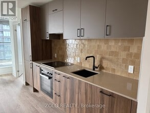 Building Photo - 5 Quarrington Ln