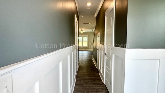 Building Photo - 745 Cypress Village Pl