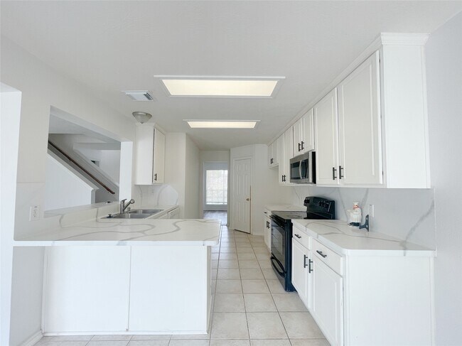 Foto del edificio - 3426 Auburn Hollow Ln