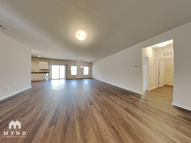 Building Photo - 7220 Static Wy