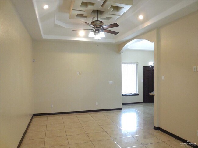 Foto del edificio - 6225 N 45th St