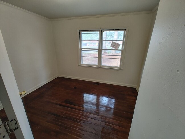 Building Photo - 509 Marcella Dr
