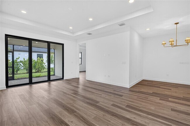 Foto del edificio - 5888 Windbreak Ct
