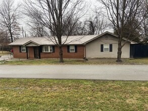Building Photo - 108 Cleo Dr