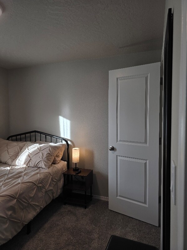 Foto del edificio - 600 Van Wy