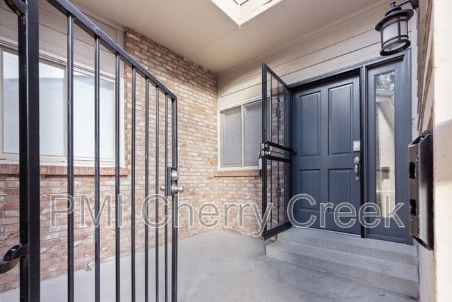 Building Photo - 6545 E Exposition Ave