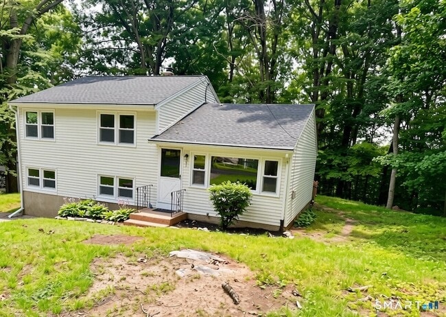Building Photo - 51 Birchwood Rd