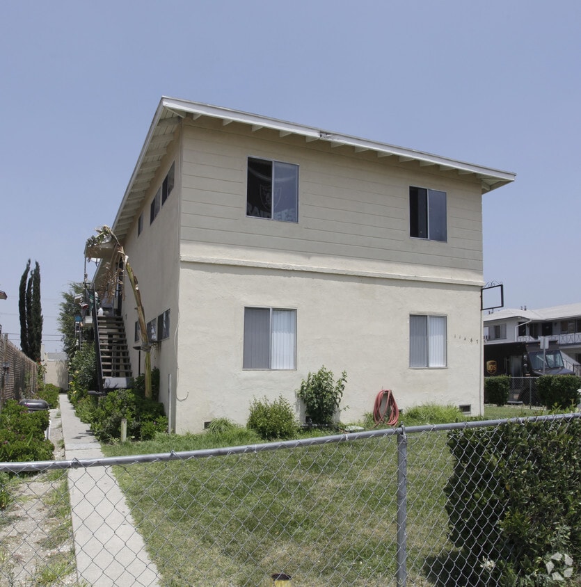 Building Photo - 11467 Sherman Way