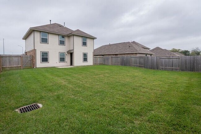 Foto del edificio - 869 Canton Grass Ln