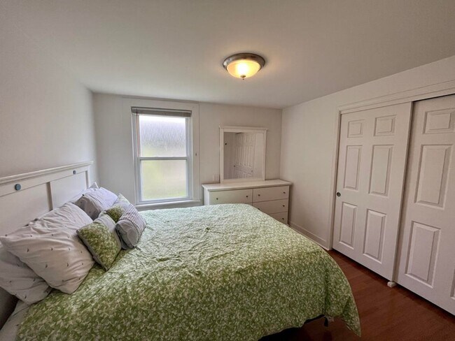Foto del edificio - FURNISHED Midterm rental: LOCATION LOCATION LOCATION: 3 bed 3bath for rent