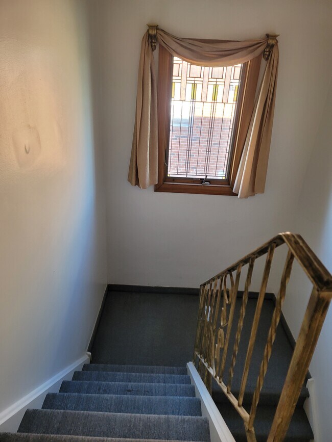 9856 Frankford Ave, Philadelphia, PA 19114 Townhome Rentals in