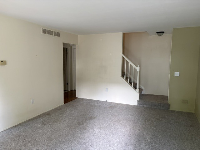 Building Photo - 1412 Hidden Meadows Dr E