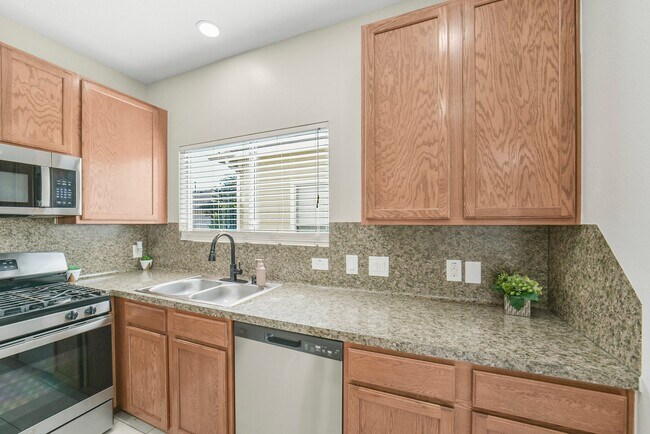 Building Photo - 21771 Mossy Field Ln
