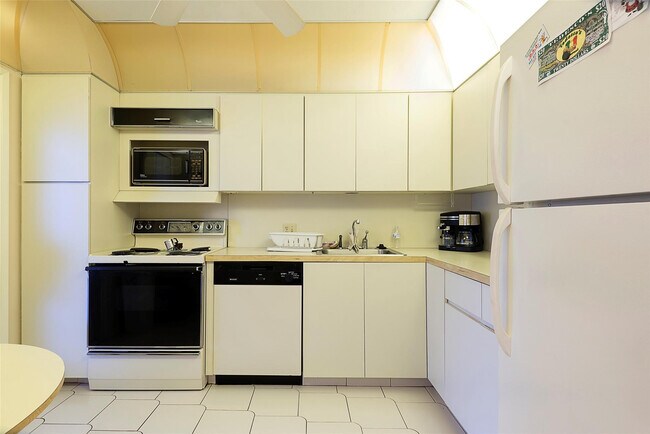 Foto del edificio - 3051 N Course Dr