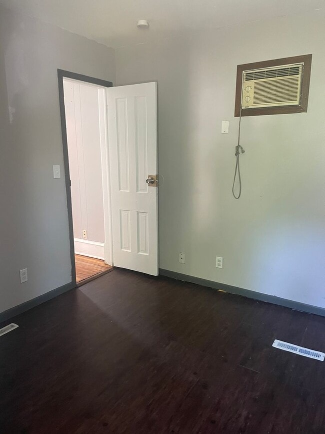 Foto del edificio - 2219 5th Ave S