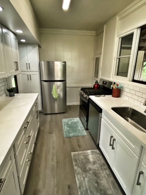 Foto del edificio - 2886 Komaia Pl