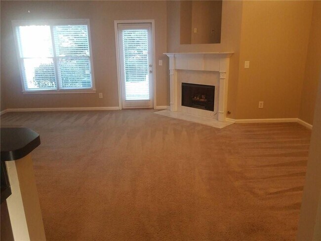 Foto del edificio - 121 Red Barn Ln