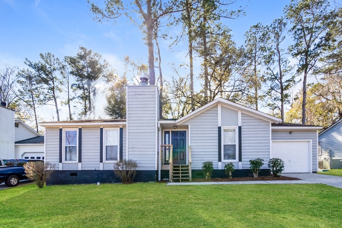 Primary Photo - 105 Sawmill Dr