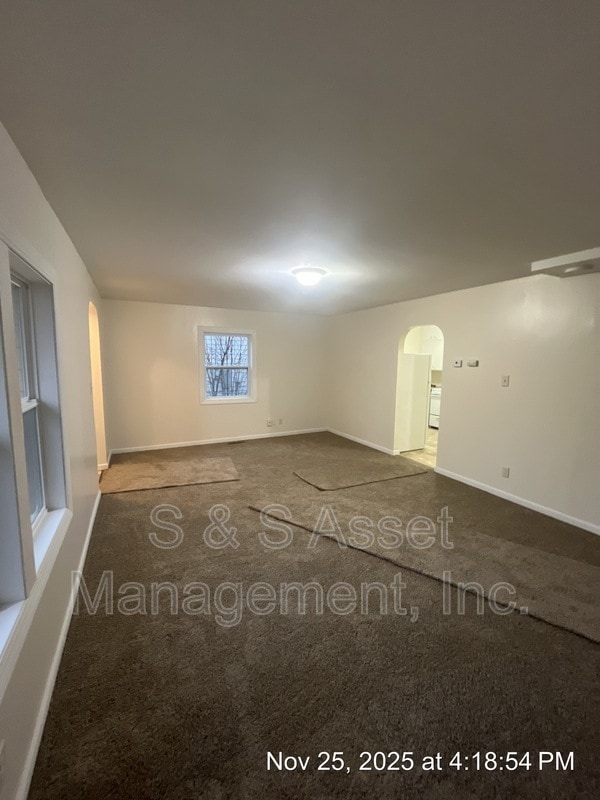 Building Photo - 6338 Rosedale Rd