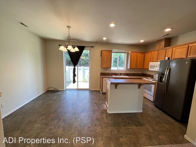 Building Photo - 3 br, 2.5 bath House - 18655 SW 93rd Terrace