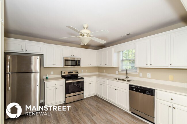 Foto del edificio - 9490 Cumberland Oaks Dr