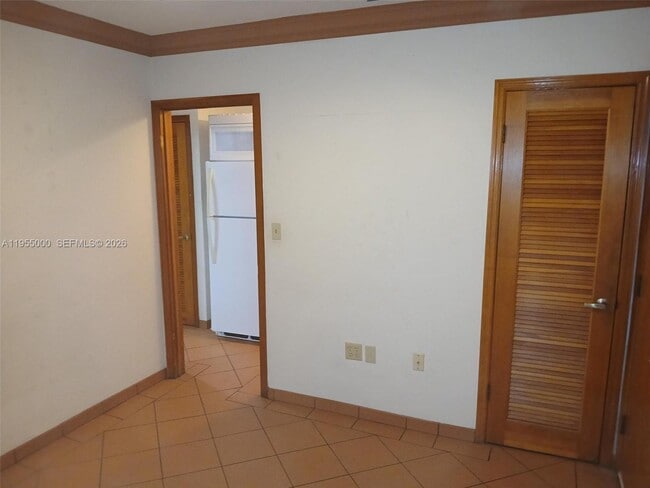 Building Photo - 3127 Coral Wy