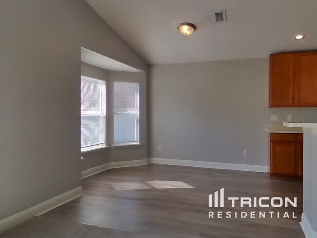 Foto del edificio - 961 Misty Maple Ct