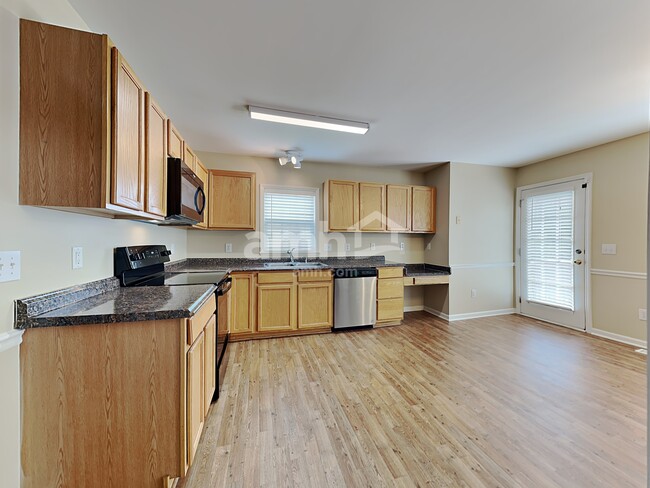 Foto del edificio - 2645 Wynbrook Dr