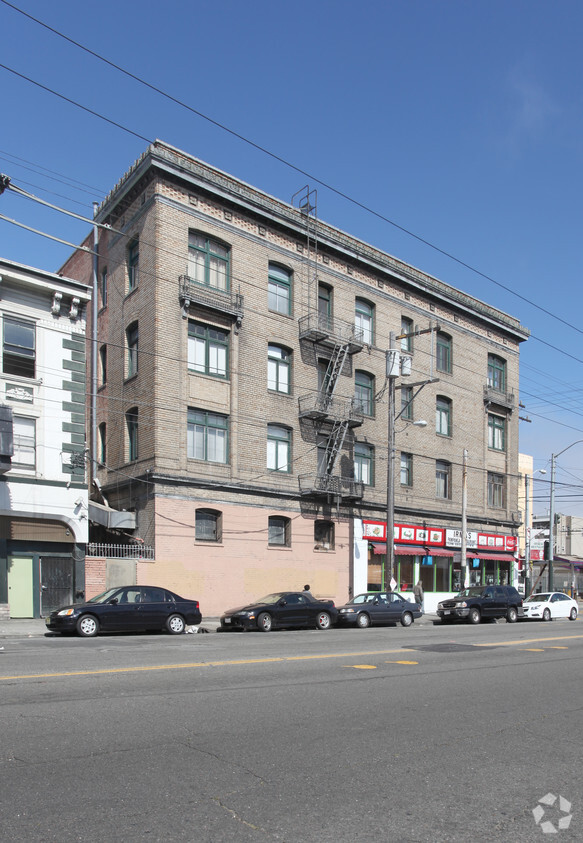 Building Photo - Sonoma Suites