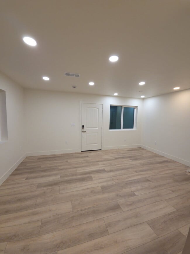 Building Photo - 1055 Via Esmeralda