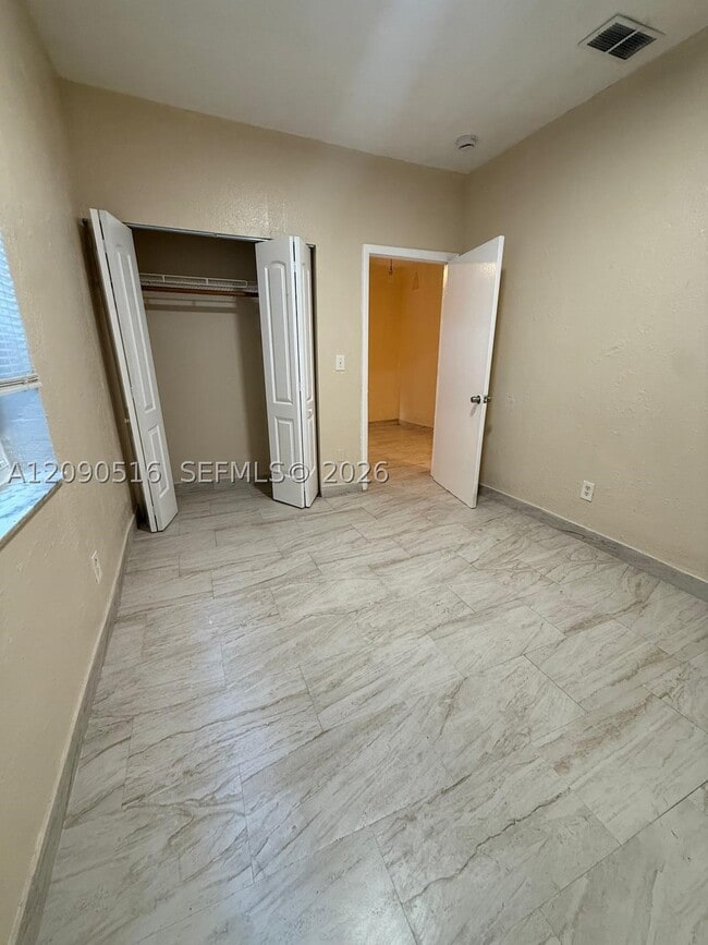 Building Photo - 285 NW 44th St