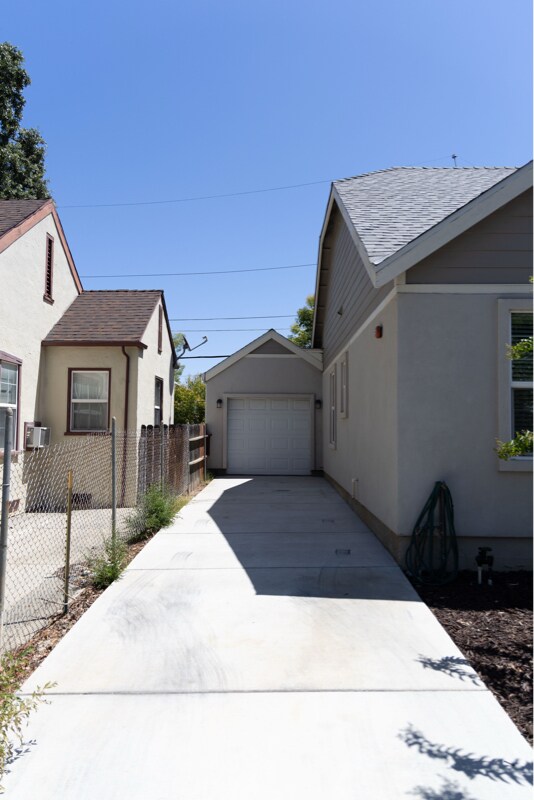 Building Photo - 3309 San Jose Way