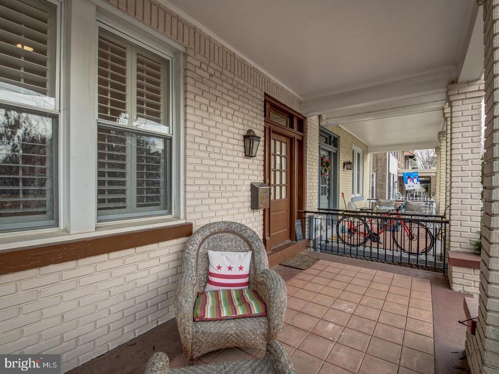 Primary Photo - 3629 Ordway St NW