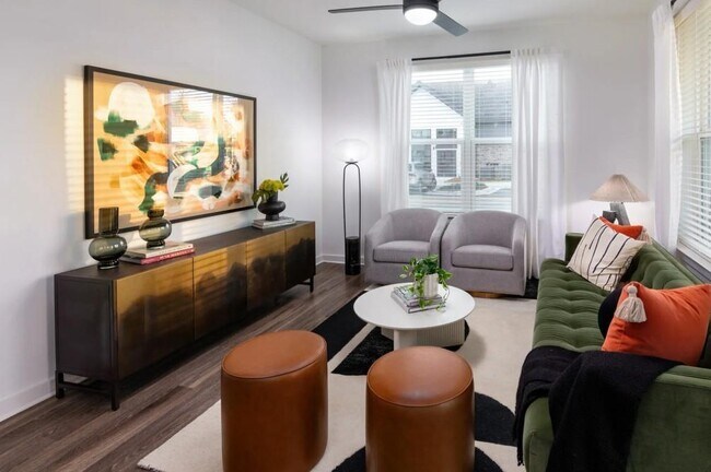 Foto del edificio - 5617 Oak St