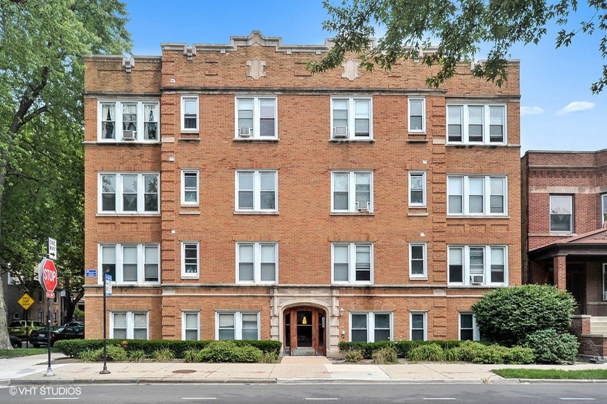 Building Photo - 3657-59 N. Damen Ave. / 1951-57 W. Wavelan...