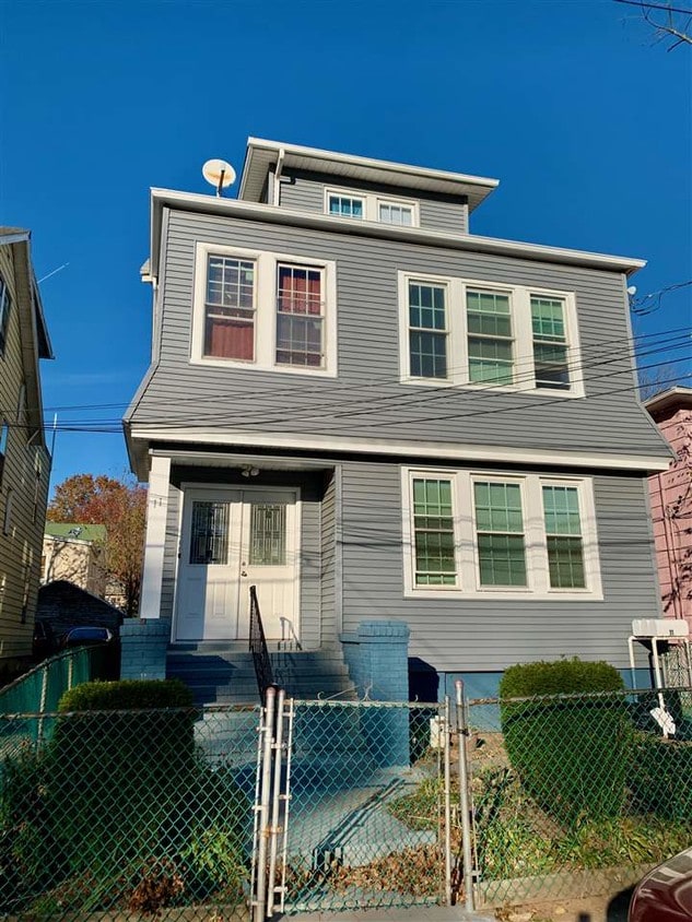 11 Westervelt Pl Unit 2, Irvington, NJ 07111 Apartment for Rent in