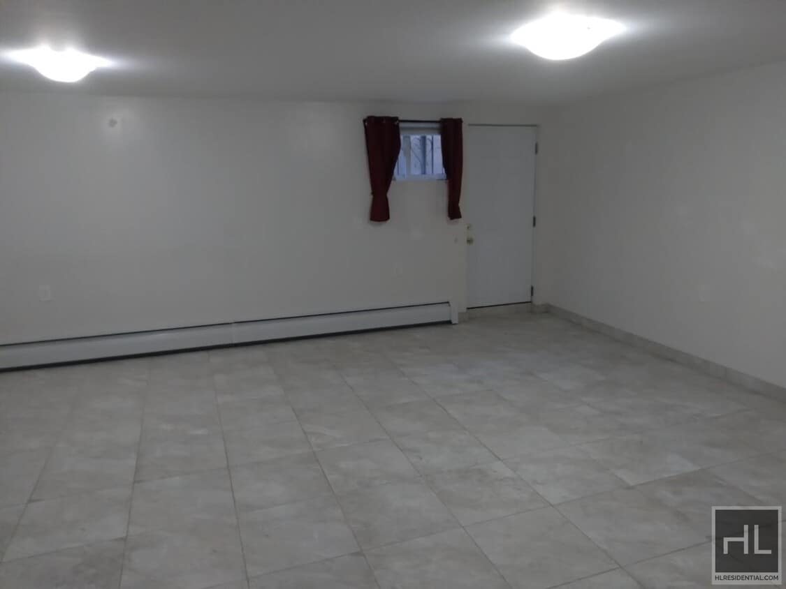43 STREET Room for Rent in Queens, NY
