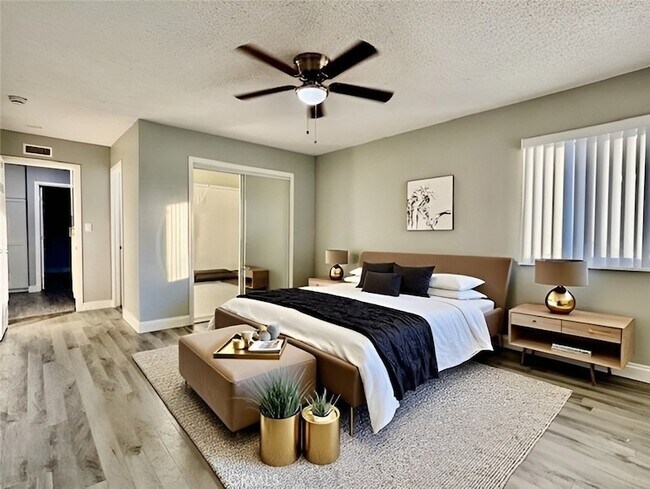 Foto del edificio - 17132 Emerald Ln