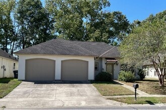 Building Photo - 9370 Boone Ave