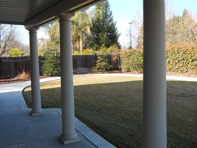 Foto del edificio - Beautiful and spacious 3-bedroom, 2.5-bath...