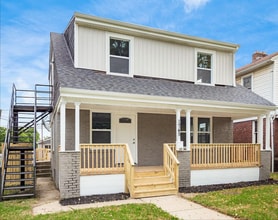 Building Photo - 1745 Sullivant Ave