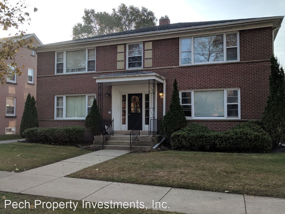 Primary Photo - 717 E Henry Clay St