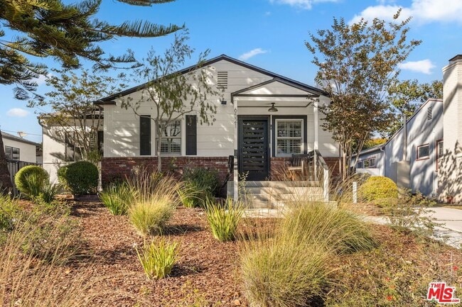 Photo - 6521 W 81st St House