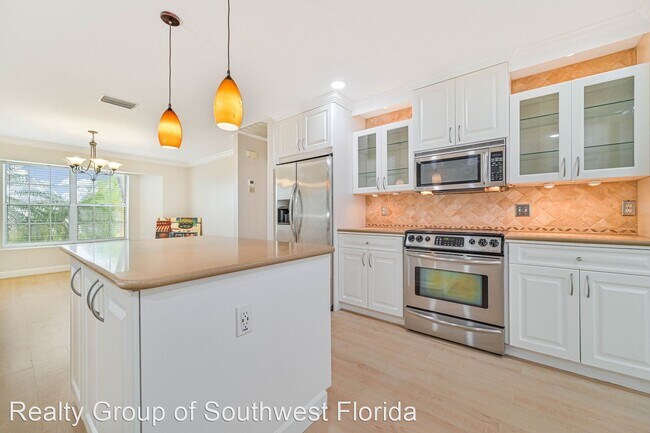 Foto del edificio - 4 br, 3 bath House - 17611 Boat Club Drive